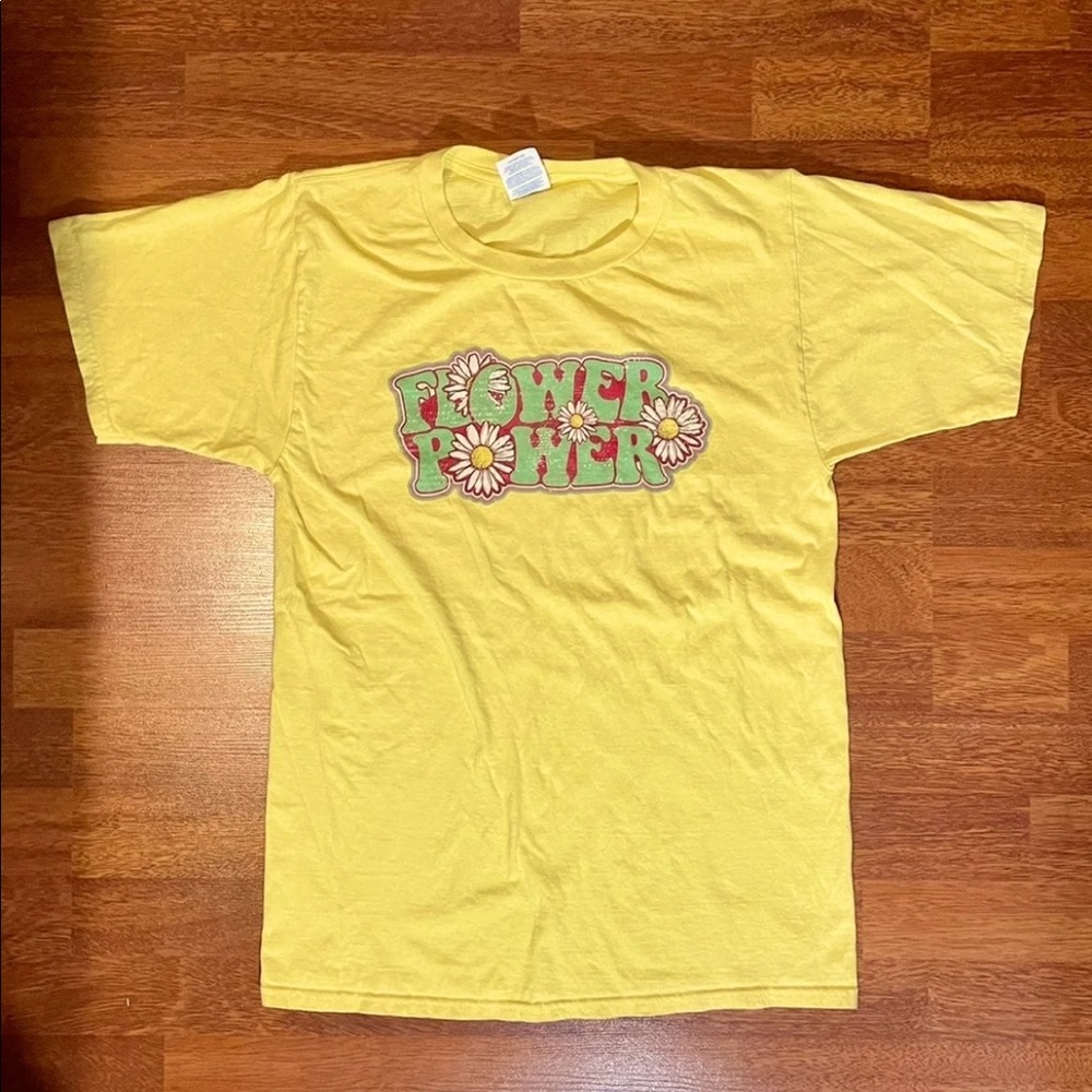 AUTHENTIC 90’s  VTG “FLOWER POWER” Yellow T-Shirt ~ 90’s “HIPPIE 1960’s REVIVAL”